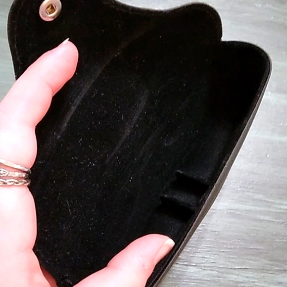 NWOT Ray Ban case brown or black - Picture 4 of 4